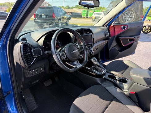 Used 2022 Kia Soul Turbo image 15