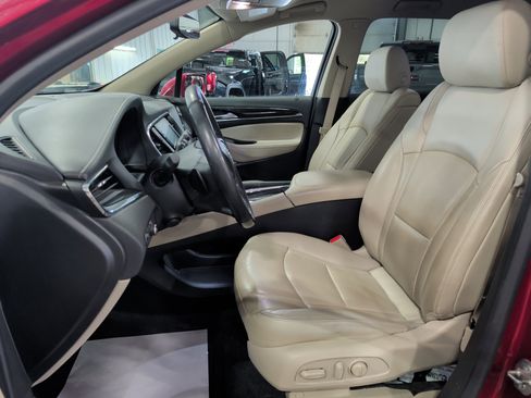Used 2019 Buick Enclave Premium image 7
