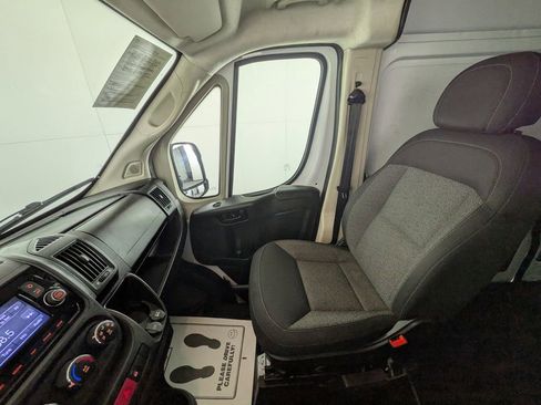 Used 2021 RAM ProMaster 2500 image 28
