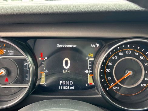 Used 2020 Jeep Wrangler Sport AWD/4WD image 25