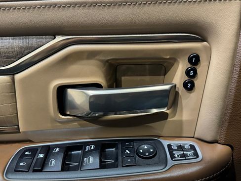 Used 2024 RAM 2500 Limited w/ Safety Group image 71