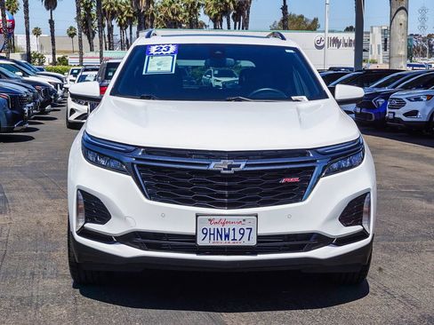 Used 2023 Chevrolet Equinox RS w/ RS Leather Package FWD image 2