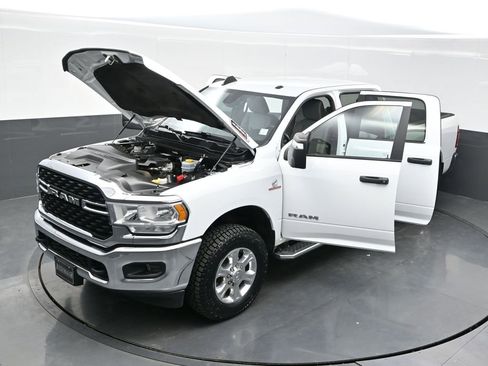 Used 2023 RAM 2500 Big Horn w/ Level 1 Equipment Group image 41