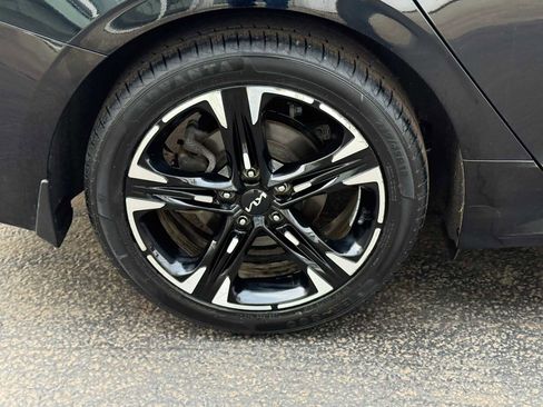Used 2023 Kia K5 GT-Line w/ GT-Line Premium Package AWD/4WD image 8