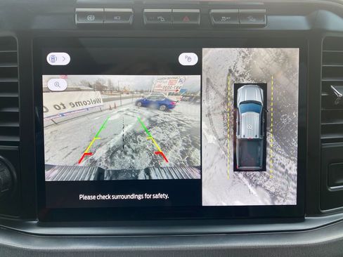 Used 2024 Ford F250 Platinum w/ Tremor Off-Road Package image 37