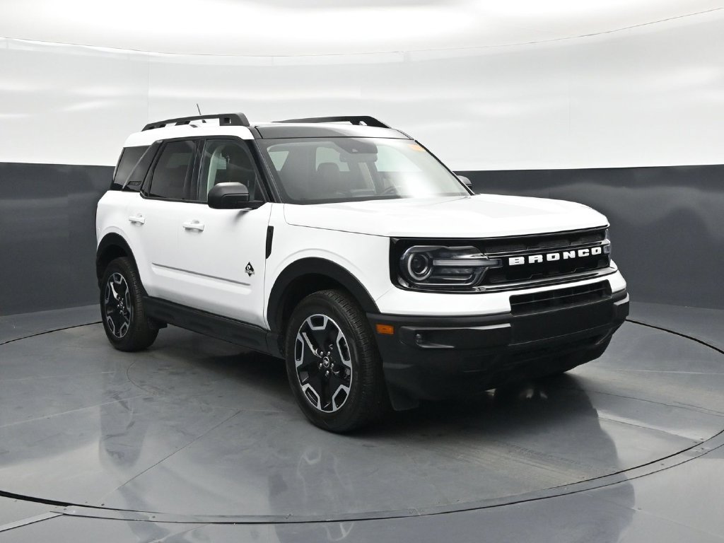 Certified 2023 Ford Bronco Sport Outer Banks w/ Tech Package AWD/4WD image 56