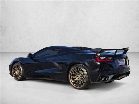 Used 2024 Chevrolet Corvette 3LT image 9