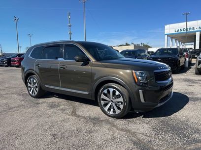 Used 2022 Kia Telluride EX w/ EX Premium Package
