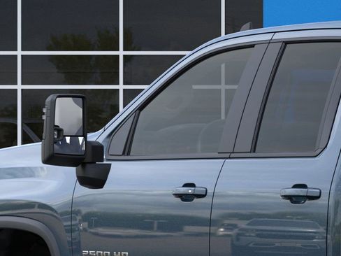 New 2026 Chevrolet Silverado 2500 LT image 12