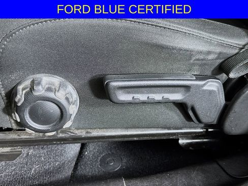 Used 2023 Jeep Wrangler Sport S image 19