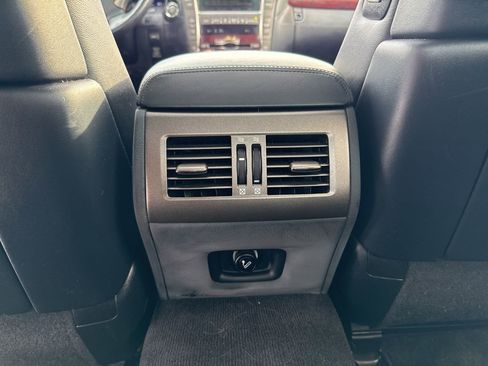Used 2007 Lexus LS 460 image 22