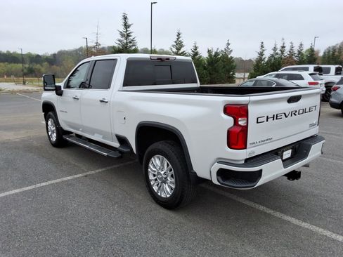 Used 2020 Chevrolet Silverado 2500 High Country w/ Z71 Off-Road Package image 7