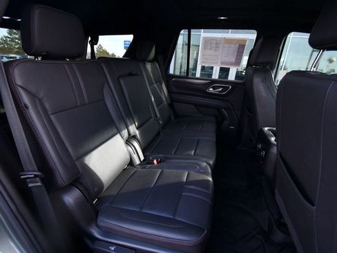 Used 2023 Chevrolet Tahoe RST AWD/4WD image 35