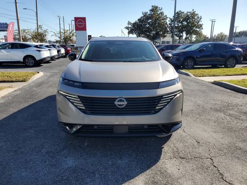 New 2026 Nissan Murano Platinum image 2