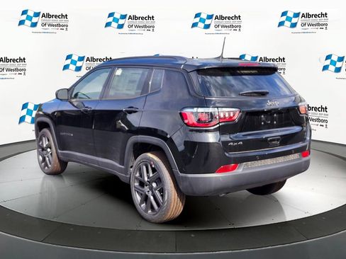 New 2026 Jeep Compass Limited w/ Sun, Sound & Navigation Group AWD/4WD image 3