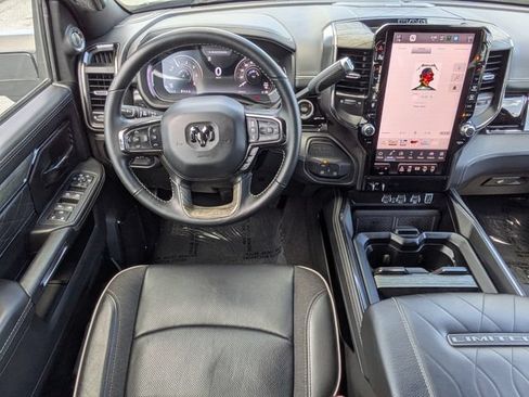 Used 2025 RAM 3500 Limited AWD/4WD image 16