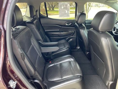 Used 2017 GMC Acadia SLT image 35