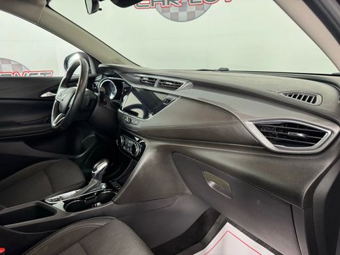 Used 2021 Buick Encore GX Preferred w/ Cold Weather Comfort Package image 12