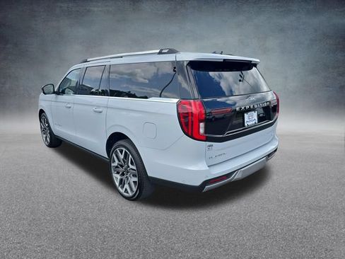 Certified 2025 Ford Expedition Max Platinum w/ Platinum Ultimate Package AWD/4WD image 5