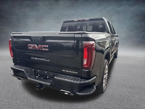 Used 2024 GMC Sierra 1500 Denali w/ Denali Reserve Package AWD/4WD image 8