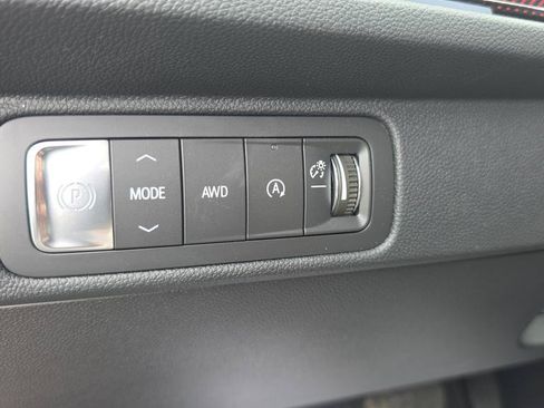 New 2026 Chevrolet Traverse RS w/ LPO, Floor Liner Package AWD/4WD image 20