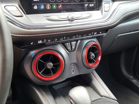 Used 2025 Chevrolet Blazer RS image 28