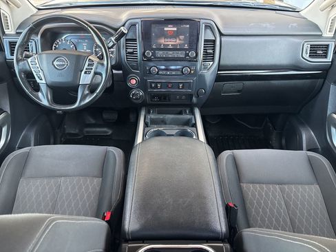 Used 2023 Nissan Titan SV w/ SV Convenience Package image 14