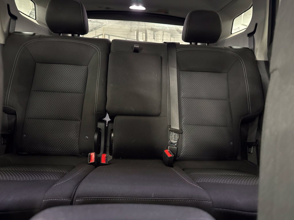 Used 2023 GMC Terrain SLE w/ Driver Convenience Package AWD/4WD image 22