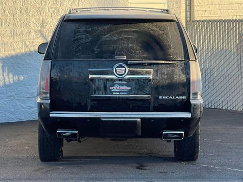 Used 2014 Cadillac Escalade Premium image 6