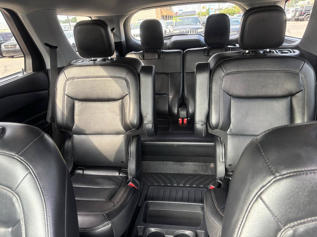 Used 2021 Ford Explorer Limited AWD/4WD image 8