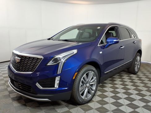 New 2026 Cadillac XT5 Premium Luxury w/ Driver Assist Package AWD/4WD image 3