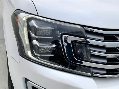 Used 2019 Ford Expedition Limited w/ Driver Assistance Package image 24