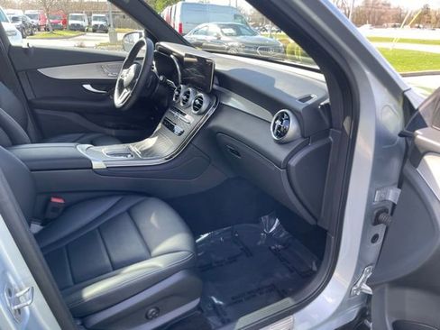 Certified 2022 Mercedes-Benz GLC 300 4MATIC image 27