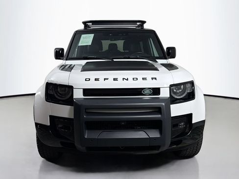 Used 2023 Land Rover Defender 90 X-Dynamic SE AWD/4WD image 2