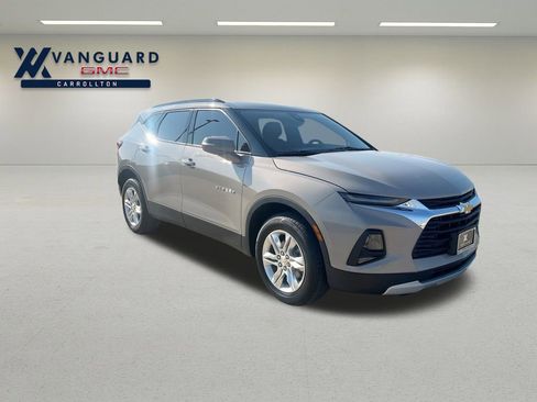 Used 2021 Chevrolet Blazer LT image 2
