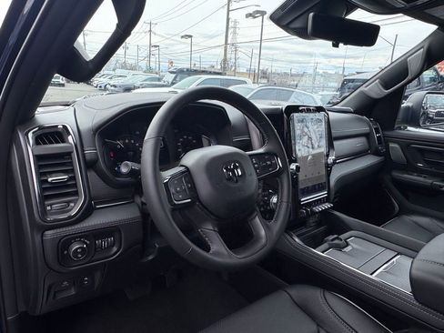Used 2024 RAM 1500 Limited image 12