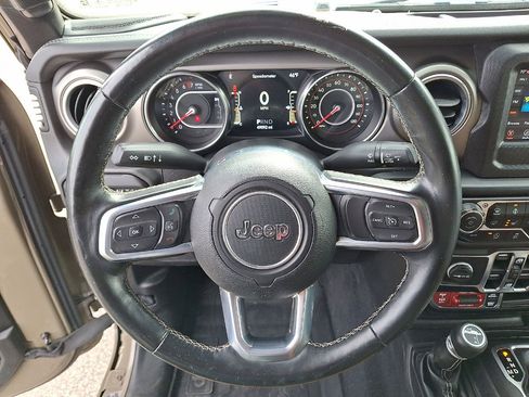 Used 2020 Jeep Gladiator Rubicon w/ LED Lighting Group image 16