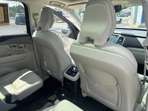 Certified 2024 Volvo XC90 T8 Ultimate w/ Protection Package Premier AWD/4WD image 35