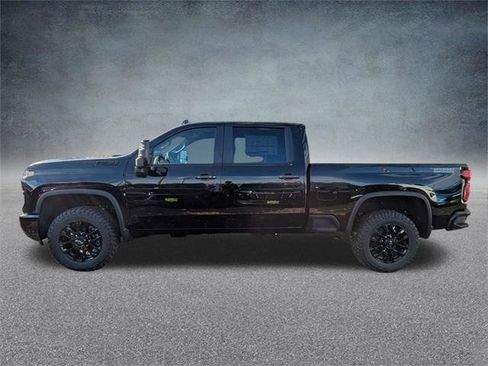 New 2026 Chevrolet Silverado 3500 LT w/ Trail Boss Package image 7