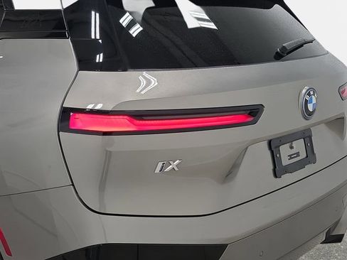 Certified 2025 BMW iX xDrive50 image 31