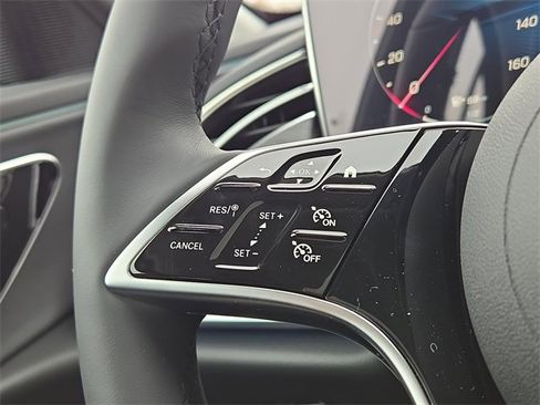 New 2026 Mercedes-Benz E 350 4MATIC Sedan image 16