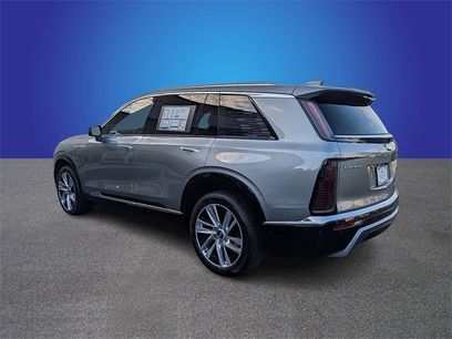 New 2026 Cadillac Vistiq Luxury