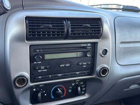 Used 2011 Ford Ranger XLT image 27