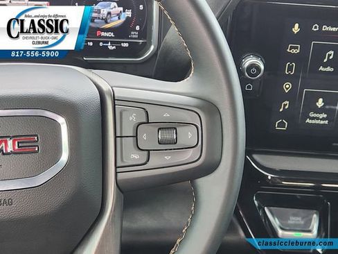 Used 2025 GMC Sierra 2500 AT4 w/ AT4 Premium Plus Package AWD/4WD image 28