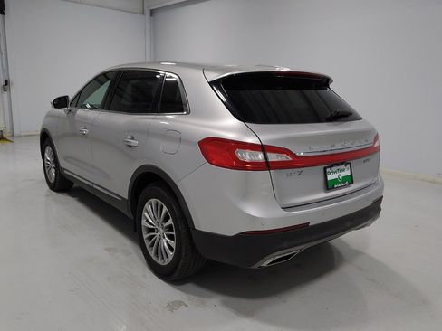 Used 2016 Lincoln MKX Select AWD/4WD image 5