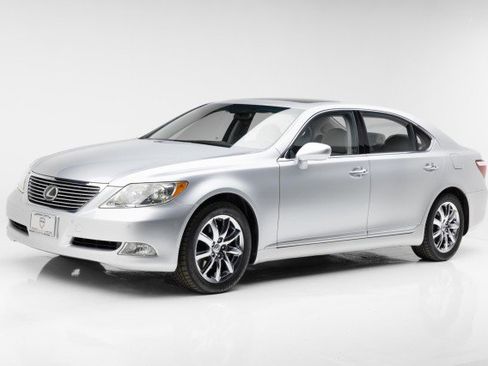 Used 2007 Lexus LS 460 L image 9