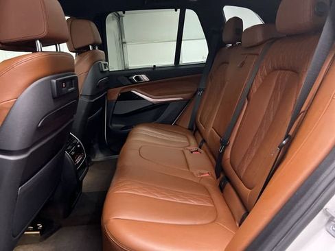 Used 2023 BMW X5 M50i w/ Executive Package image 26