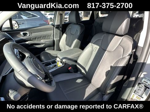 Used 2025 Kia Sorento SX image 14