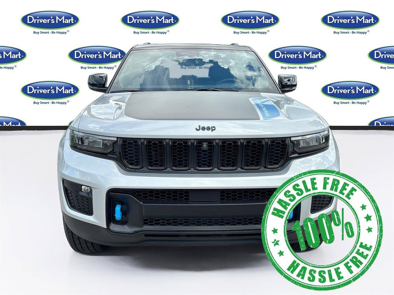 Used 2023 Jeep Grand Cherokee Trailhawk AWD/4WD image 2