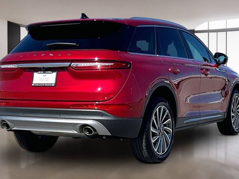 Used 2024 Lincoln Corsair Reserve w/ Equipment Group 201A AWD/4WD image 2